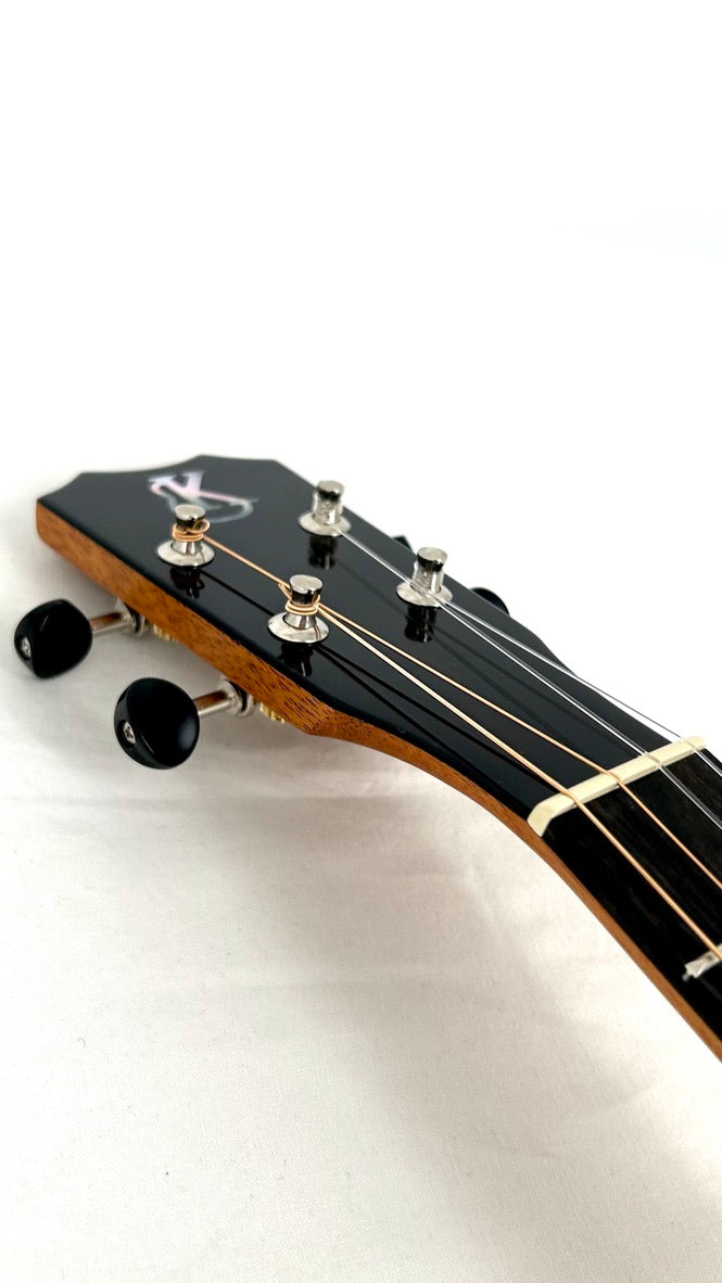 Kanile'a D1 Bariton Core