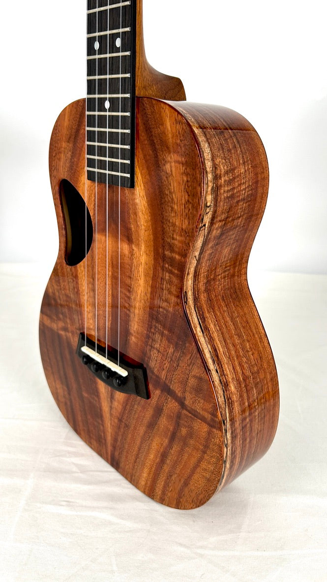 Kanile'a D1 Tenor Core