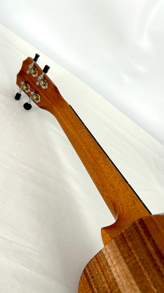 Kanile'a D1 Tenor Core