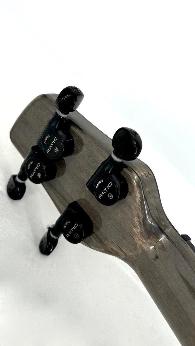 KLOS Concert Carbon Timber mit Pickup und Soundport