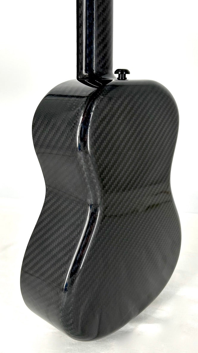 KLOS Concert Full Carbon mit Pickup und Soundport