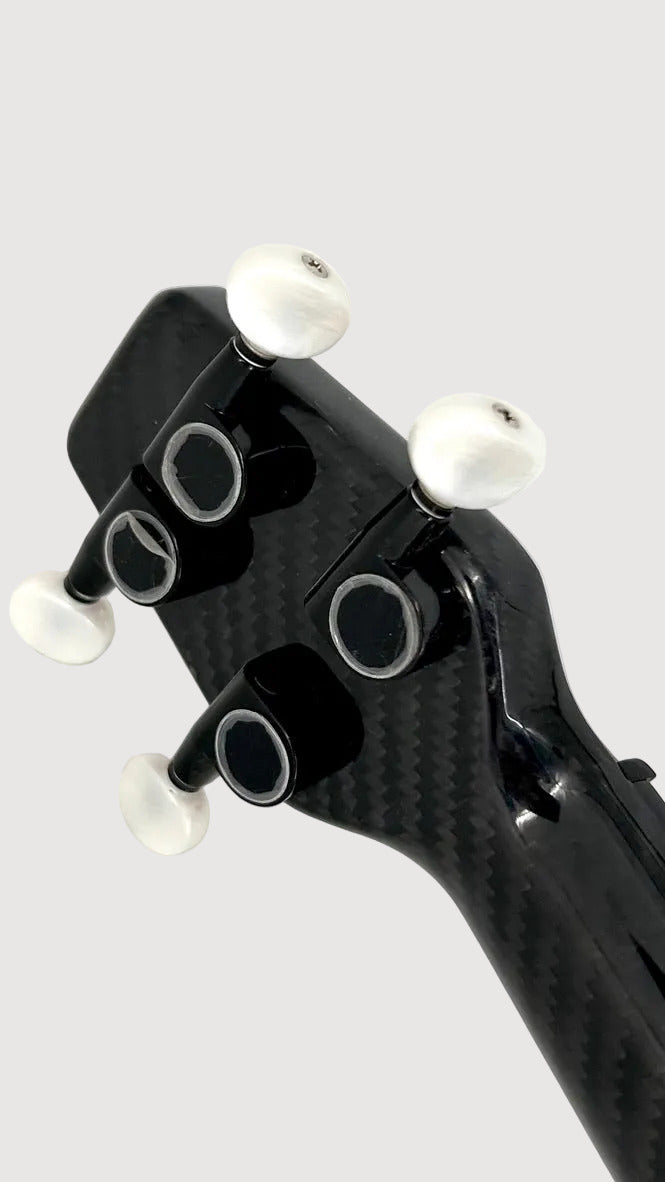 KLOS Concert Full Carbon mit Pickup und Soundport