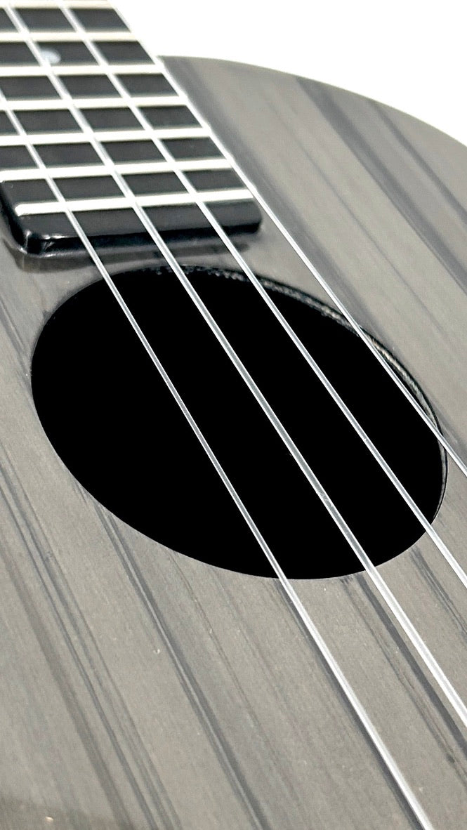 KLOS Tenor Carbon Timber mit Pickup