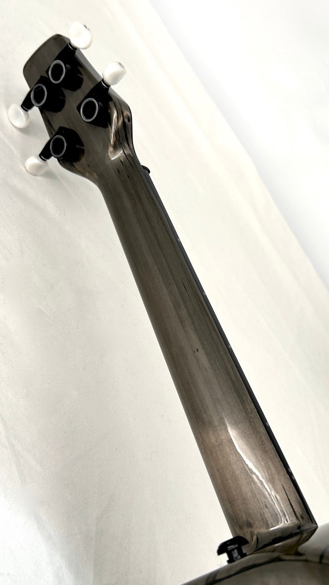 KLOS Tenor Carbon Timber mit Pickup und Soundport