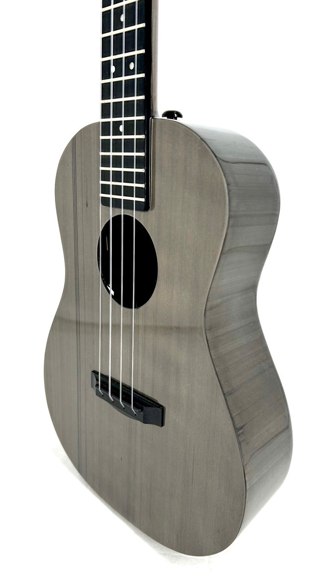 KLOS Tenor Carbon Timber mit Pickup und Soundport