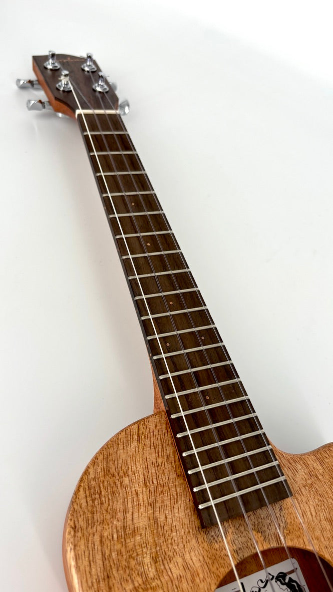 Ko'olau K-AE Tenor
