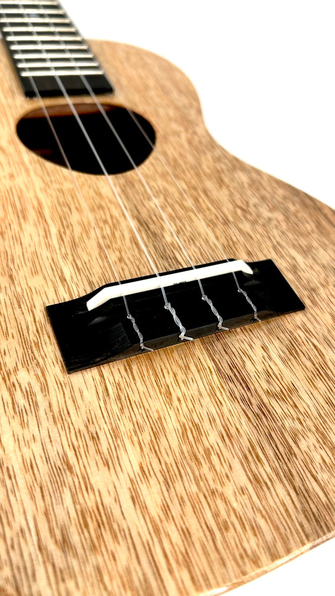 KoAloha KCM-00 Mango Concert gloss #22
