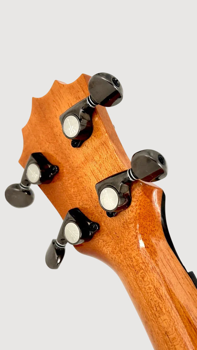 KoAloha KCM-00 Mango Concert gloss #23
