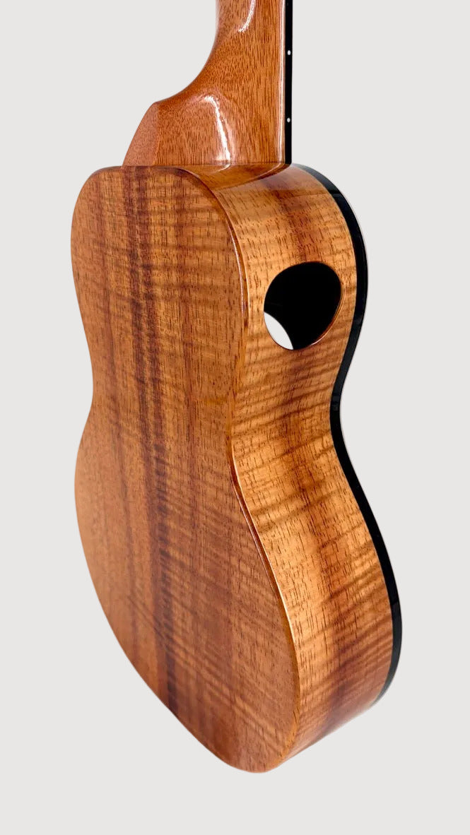 KoAloha KCM-00 Maker's Reserve Curly Koa