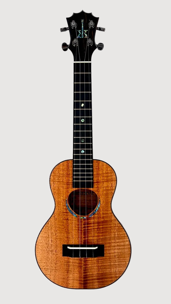KoAloha KCM-00 Maker's Reserve Curly Koa