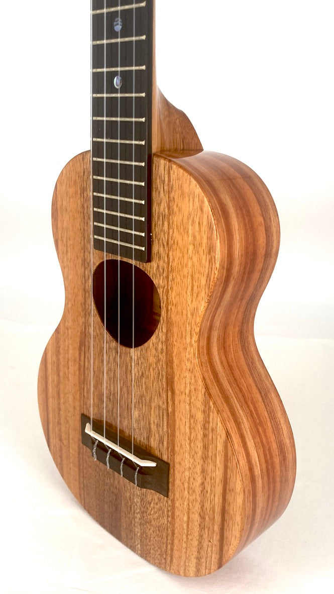 KoAloha KCM-02 Concert Longneck gloss #14