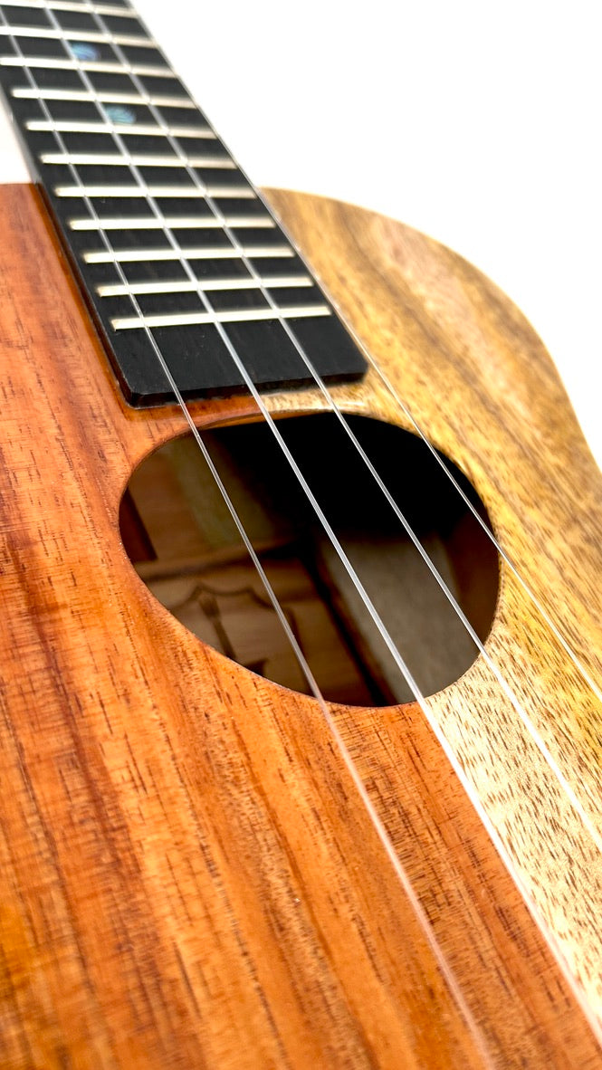 Koaloha KCNP-00 Naupaka Concert gloss #4