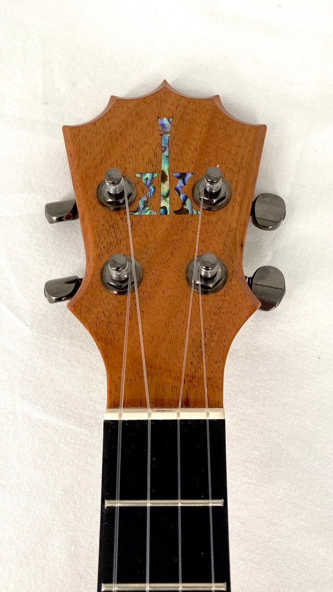 KoAloha KCM-02 Concert Longneck gloss #17