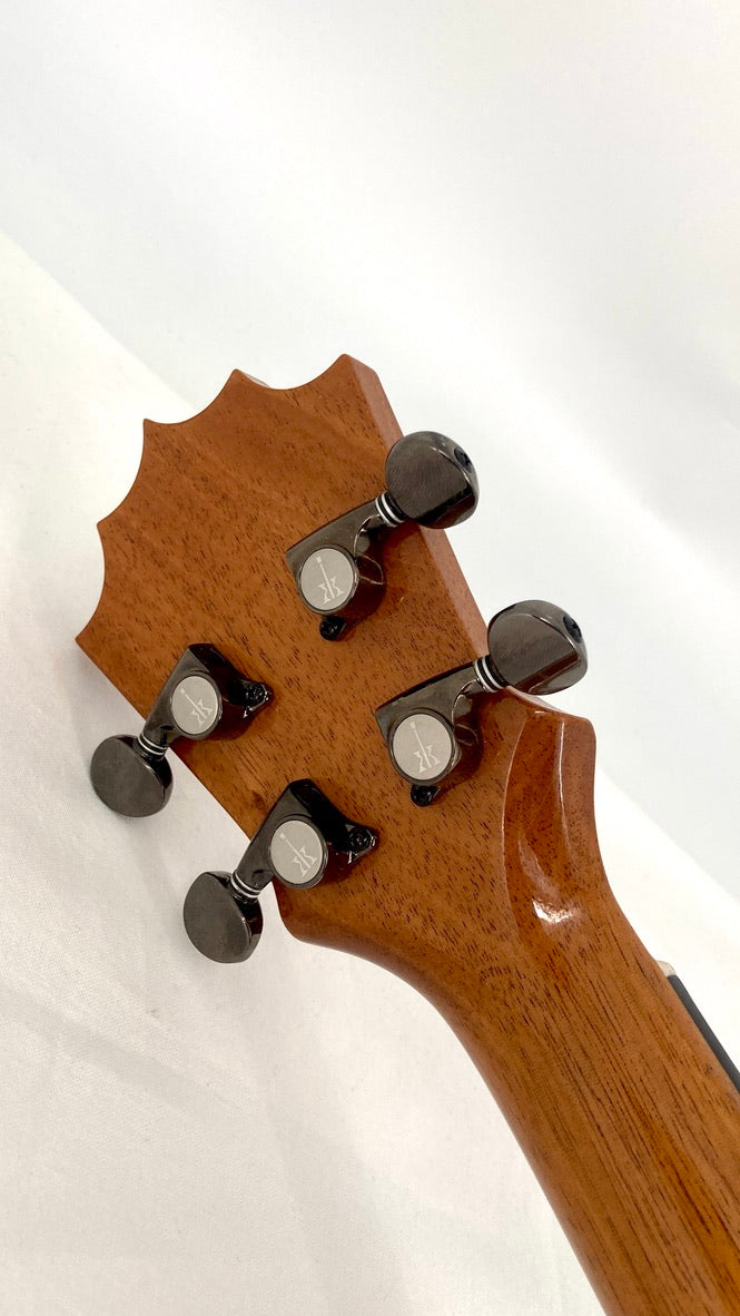 KoAloha KCM-02 Concert Longneck gloss #17