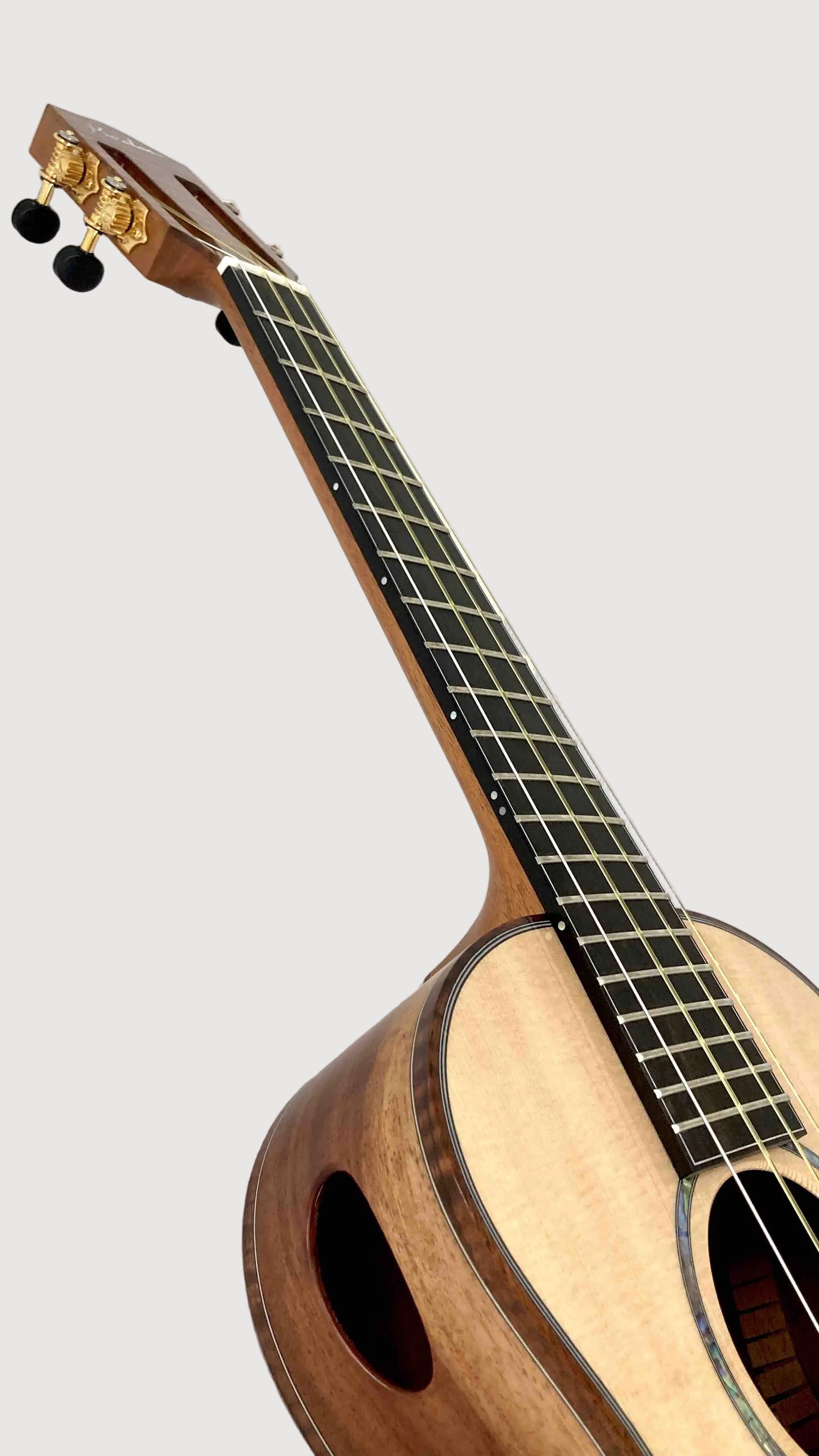 Ko'olau CS Tenor