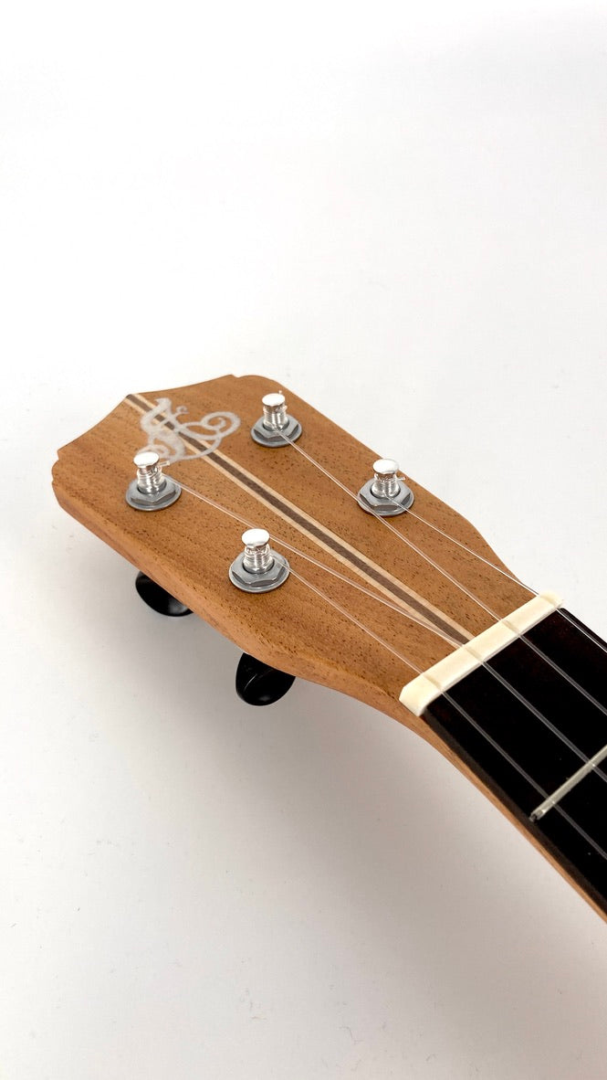 LoPrinzi Concert Longneck Mahagoni