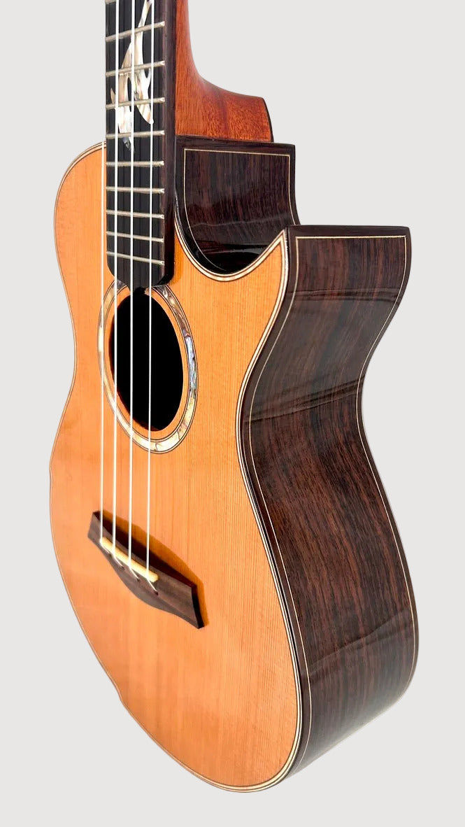 MAESTRO UT-IR (C) Tenor Cutaway