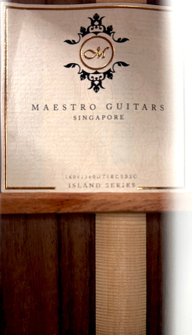 MAESTRO UT-IR (C) Tenor Cutaway