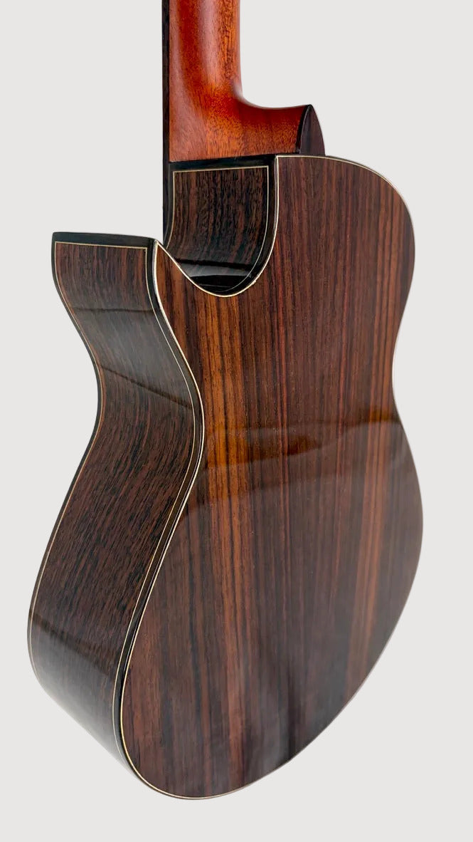 MAESTRO UT-IR (C) Tenor Cutaway