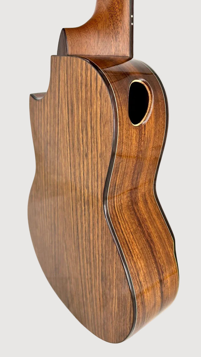 MAESTRO UT-OV SB Tenor Cutaway