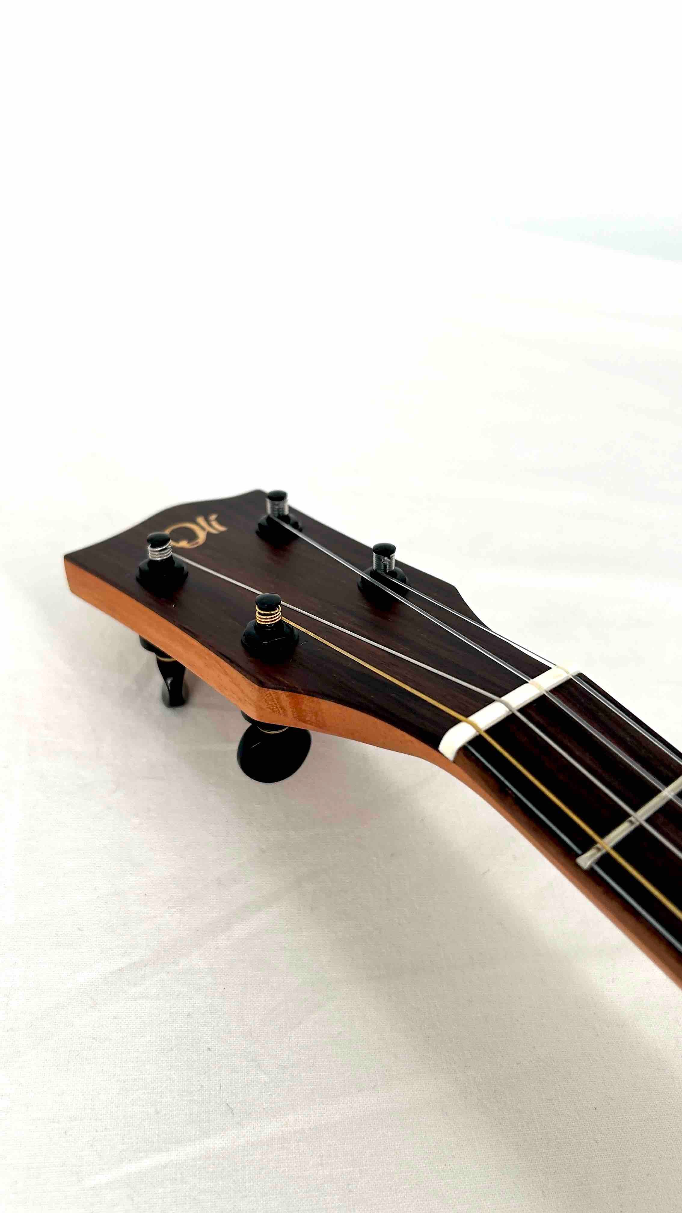 'Oli Bariton Acacia satin (L1-BA-S)