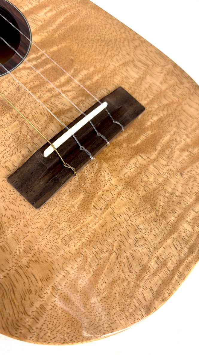 'Oli L1 Tenor Mango Pineapple gloss (L1 TPMG)