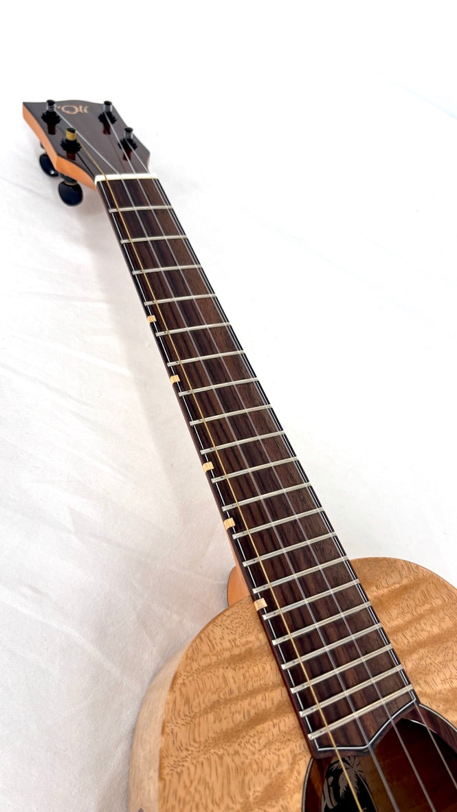 'Oli L1 Tenor Mango Pineapple gloss (L1 TPMG)