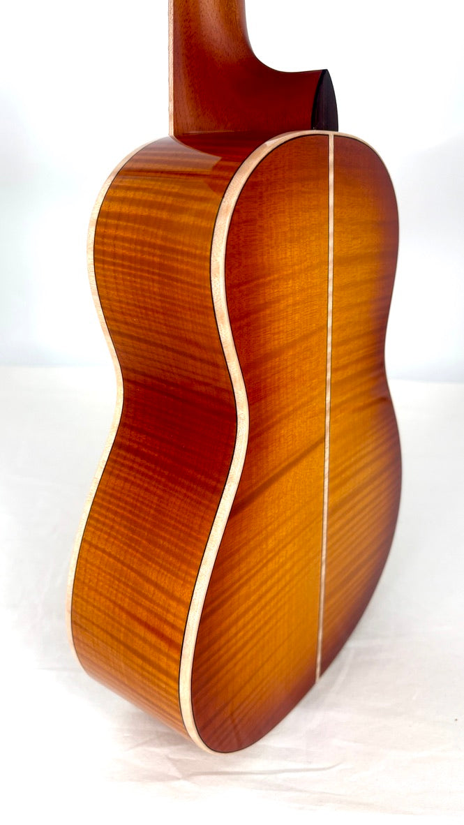 'Oli L2 Tenor Spruce Flamed Maple gloss sunburst (L2-TSFM-SB)