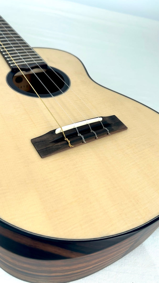 'Oli L2 Tenor Spruce Rosewood satin (L2-TSR-S)