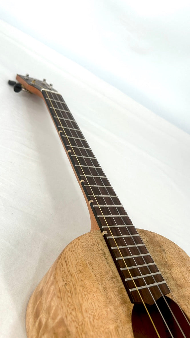 'Oli L Bariton Mango satin (L-BMG-S)