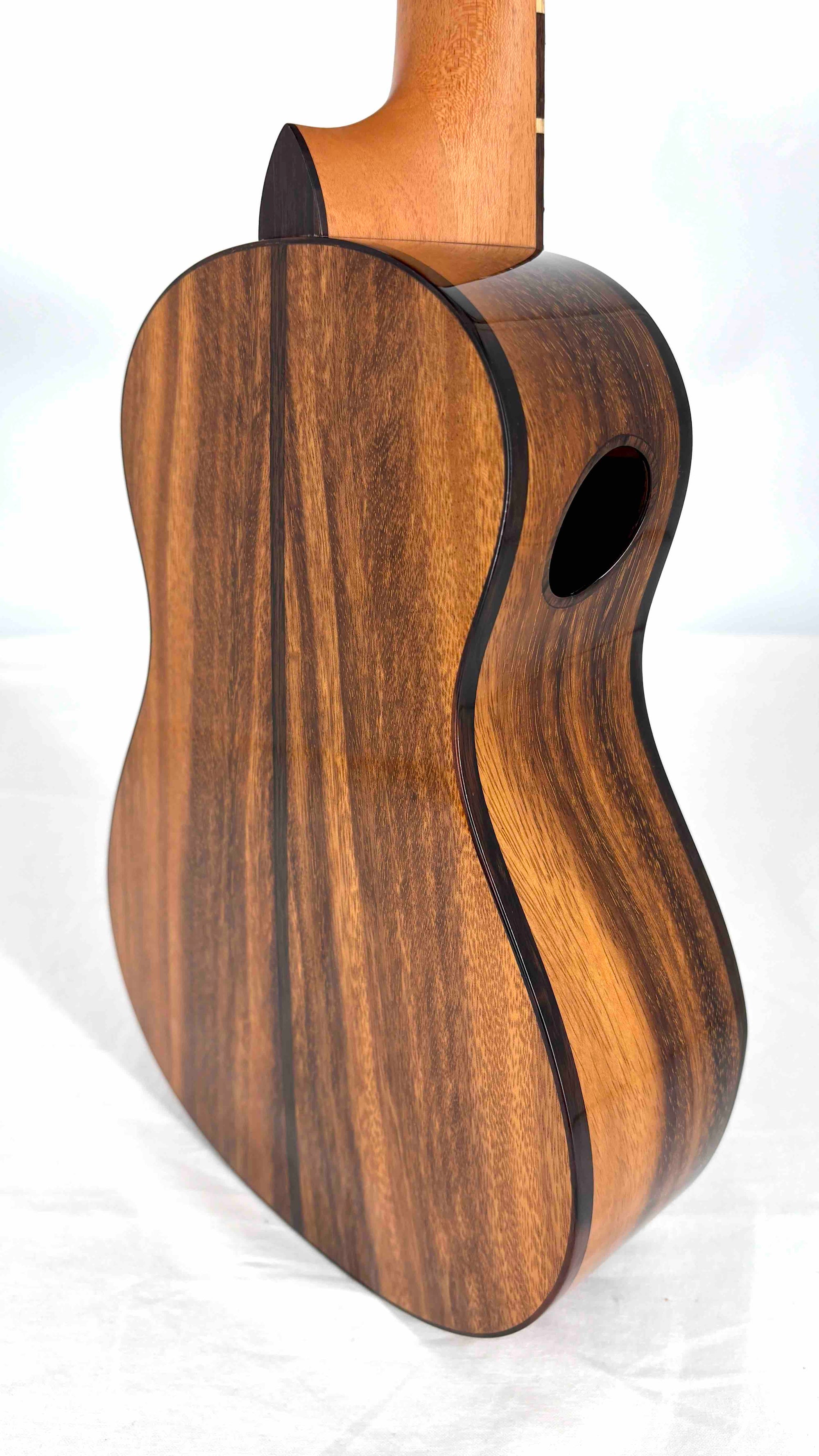 'Oli L2 Concert Acacia gloss Monstera Inlay (L2-CA)
