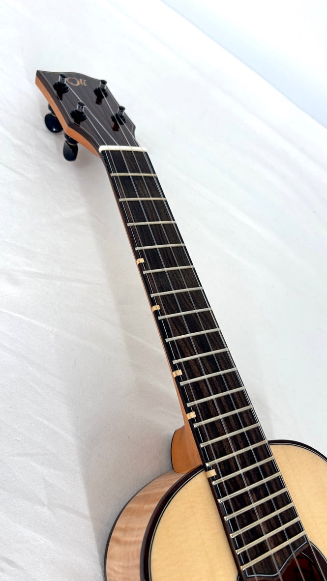 'Oli L2 Concert Spruce Flamed Maple gloss (L2-CSFM)
