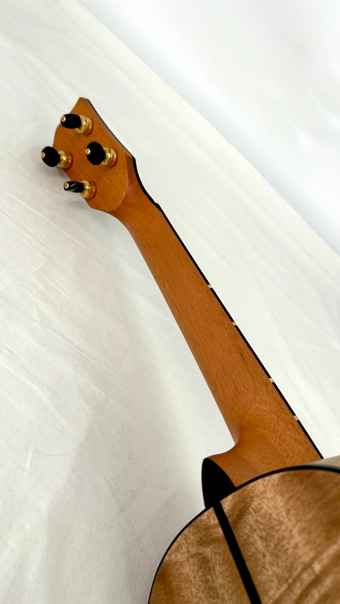 'Oli L2 Tenor Mango satin (L2-TMG-S)