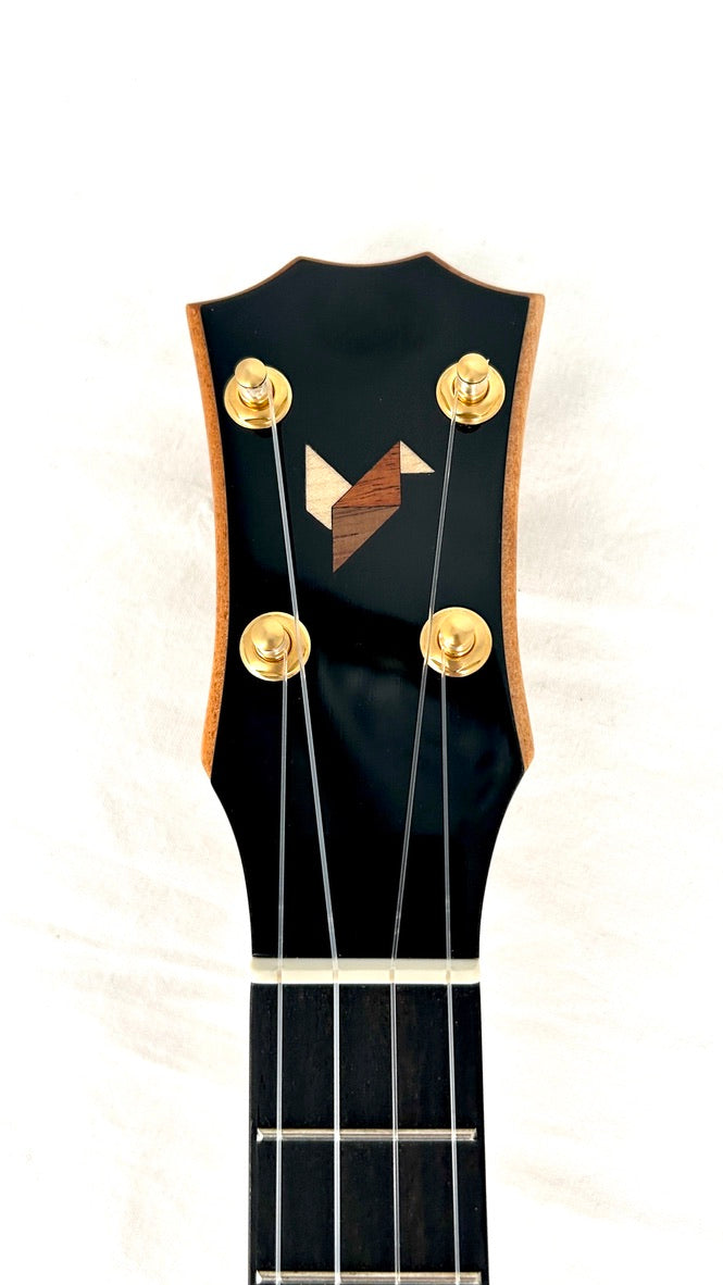 Rebel Creme brulee Concert Longneck gloss #14