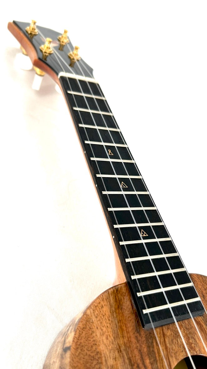 Rebel Creme brulee Sopran gloss #33