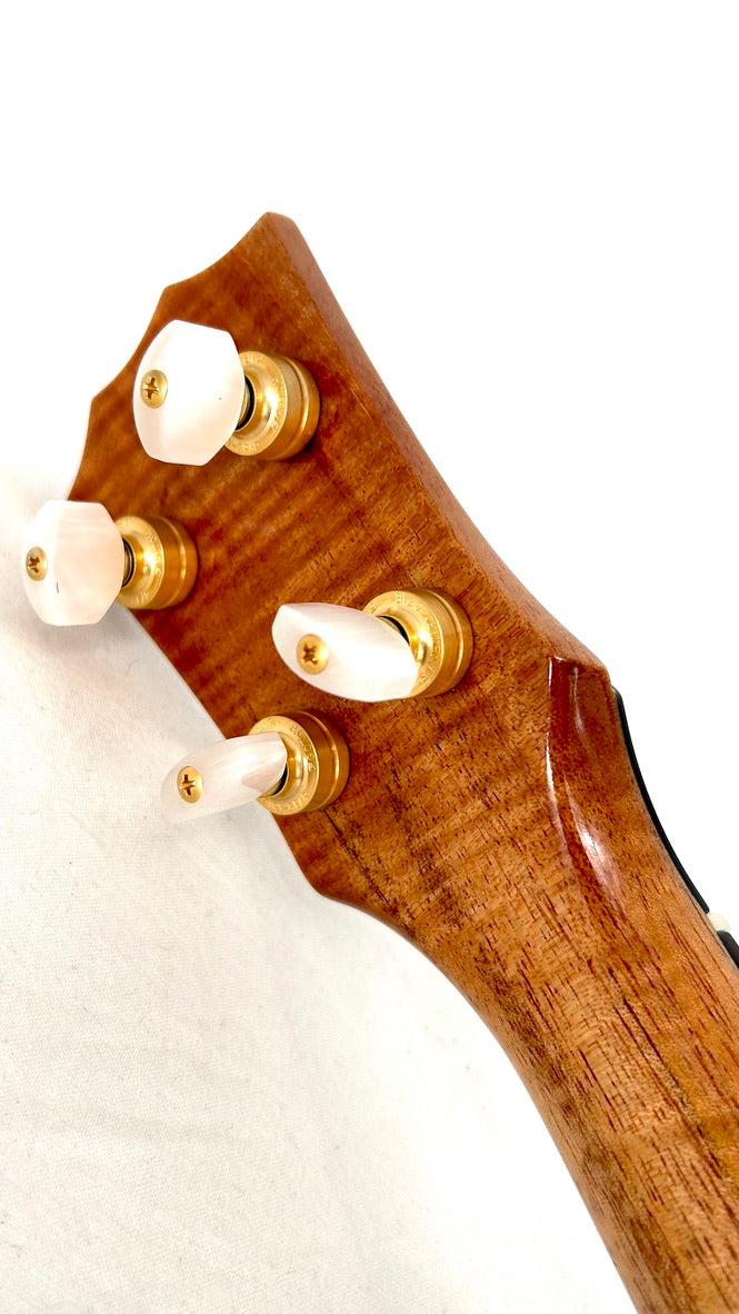 Rebel Creme brulee Sopran gloss #33