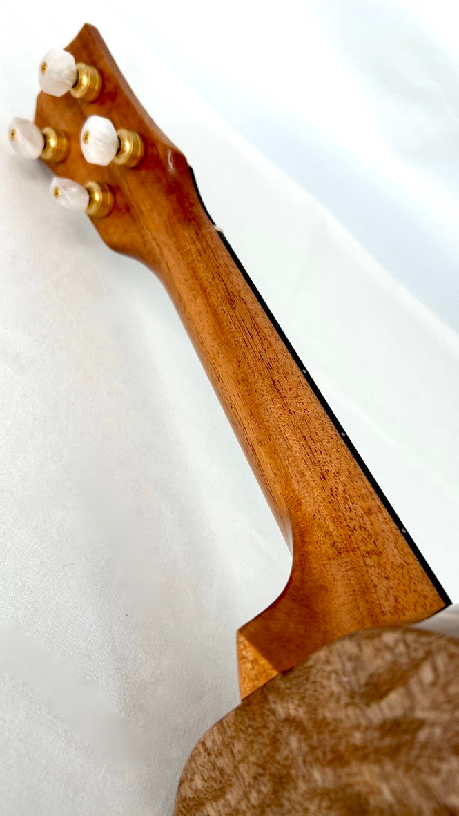 Rebel Double Creme Sopran gloss #40