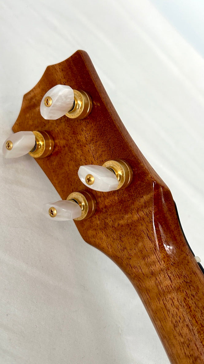 Rebel Double Creme Sopran gloss #43