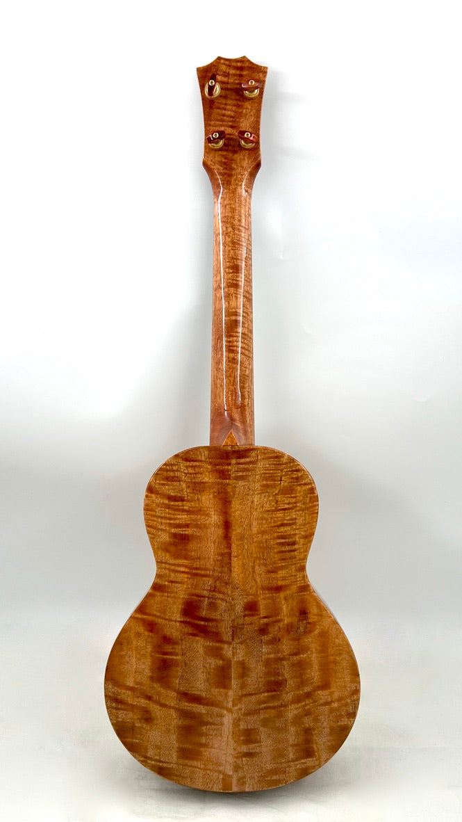 Rebel Double Creme Tenor gloss #55