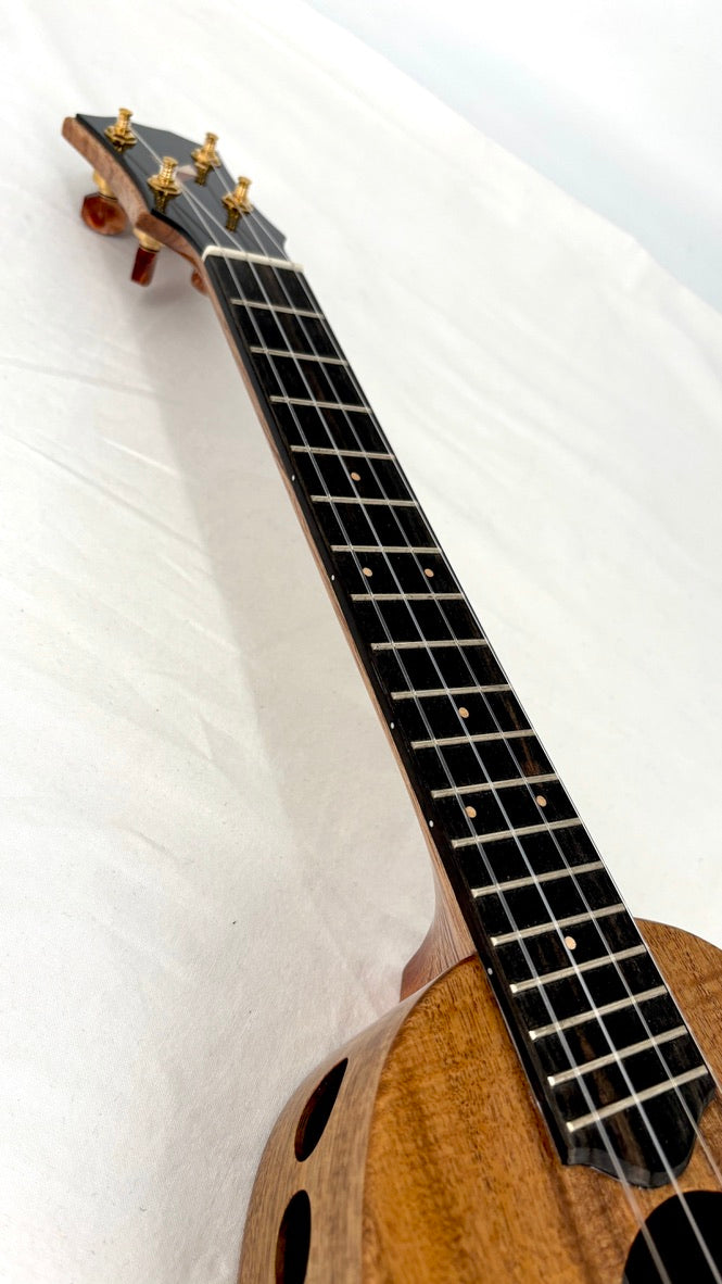 Rebel Pineapple Tenor Acacia mit Soundport