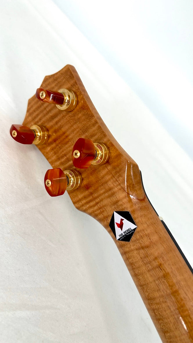 Rebel Creme brulee Concert Longneck gloss #13