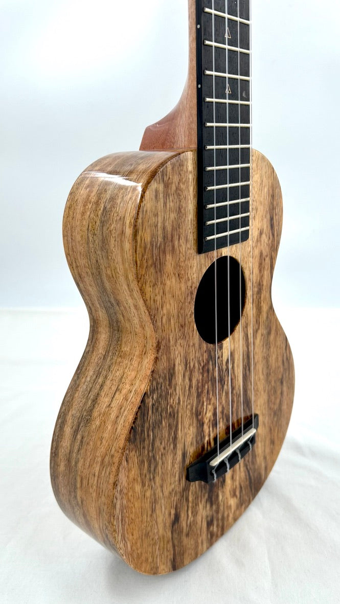 Rebel Double Creme Concert Longneck gloss #30