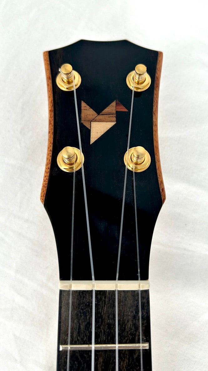 Rebel Double Creme Concert gloss #60