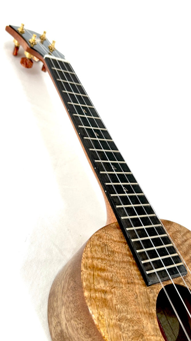 Rebel Double Creme Tenor gloss #53