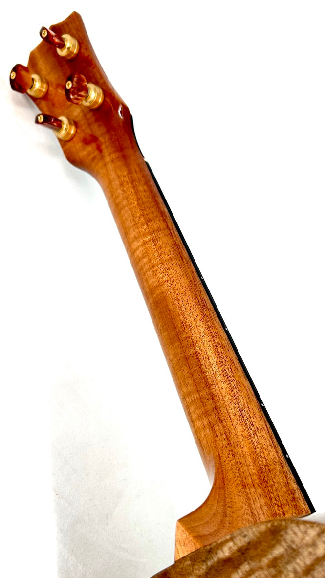 Rebel Double Creme Tenor gloss #53