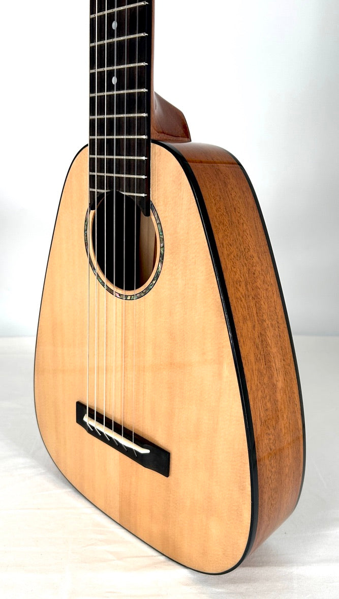 Romero Creations Daniel Ho Guitarlele