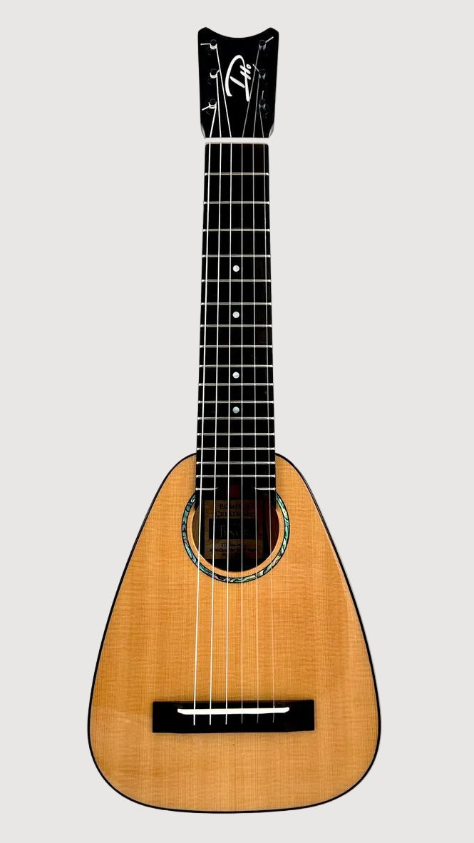 Romero Creations Tiny Tenor Guitarlele