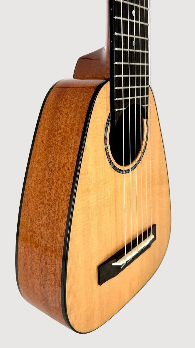 Romero Creations Tiny Tenor Guitarlele