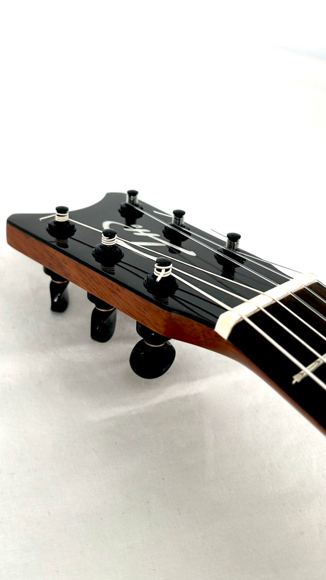 Romero Creations Tiny Tenor Guitarlele