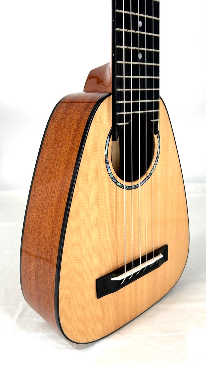 Romero Creations Tiny Tenor Guitarlele